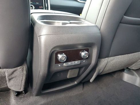 New 2026 GMC Acadia Elevation w/ Elevation Premium Package FWD image 16