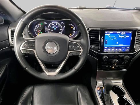 Used 2019 Jeep Grand Cherokee Limited AWD/4WD image 6