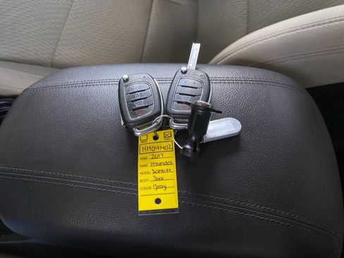 Used 2017 Hyundai Santa Fe Sport image 26