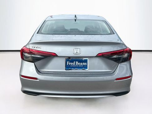 Certified 2023 Honda Civic EX image 6