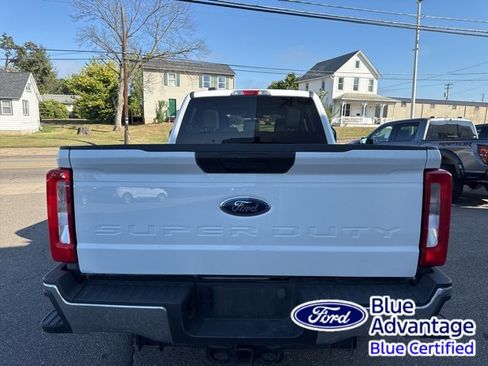 Used 2024 Ford F250 XLT image 7