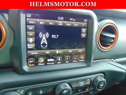 Used 2021 Jeep Gladiator Mojave AWD/4WD image 31