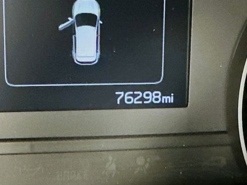 Used 2017 Kia Sportage EX w/ EX Technology Package image 19