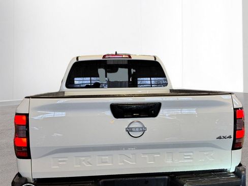 Used 2025 Nissan Frontier S image 4
