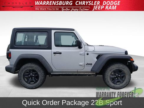 Used 2023 Jeep Wrangler Sport AWD/4WD image 3