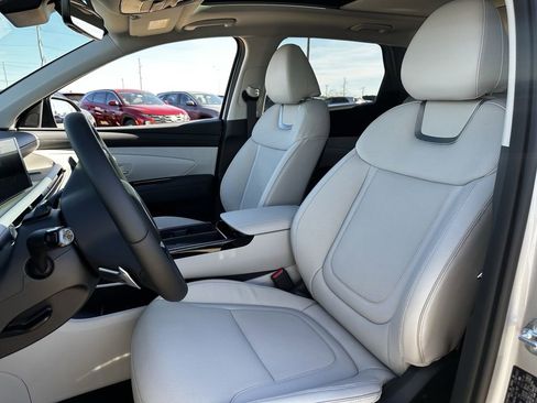 New 2026 Hyundai Tucson Limited image 22