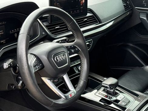 Used 2021 Audi SQ5 Premium Plus w/ Premium Plus Package image 18