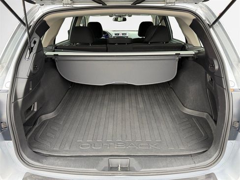 Used 2016 Subaru Outback 2.5i Premium image 24
