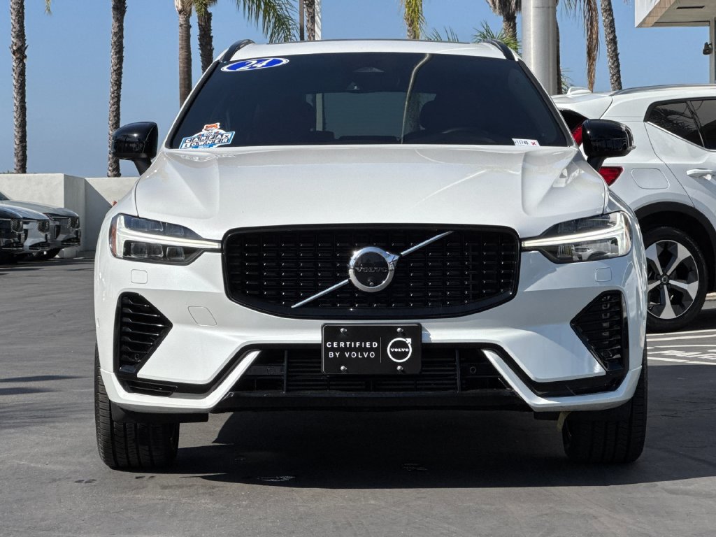 Certified 2024 Volvo XC60 T8 Plus w/ Protection Package Premier AWD/4WD image 8