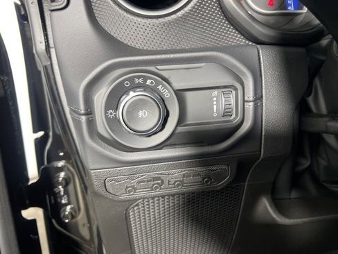 New 2026 Jeep Wrangler Rubicon w/ Steel Bumper Group image 19