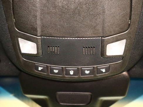 Used 2020 Lincoln Nautilus FWD w/ Equipment Group 101A image 36