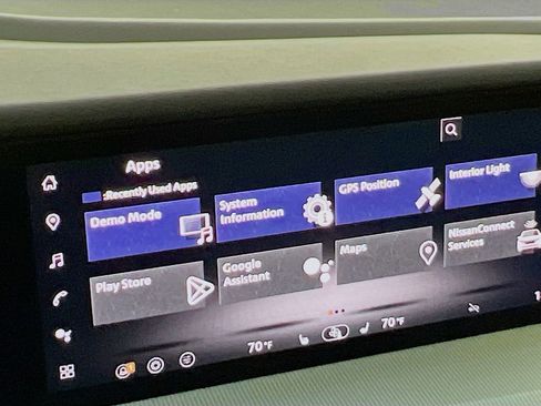 New 2025 Nissan Murano SL image 11