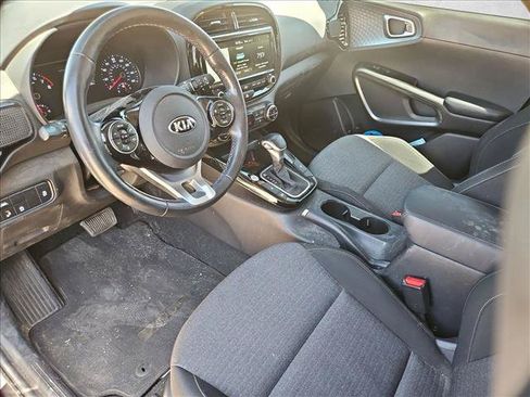 Used 2021 Kia Soul EX FWD image 12
