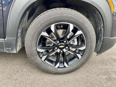 Used 2021 Chevrolet TrailBlazer LT w/ Convenience Package FWD image 31