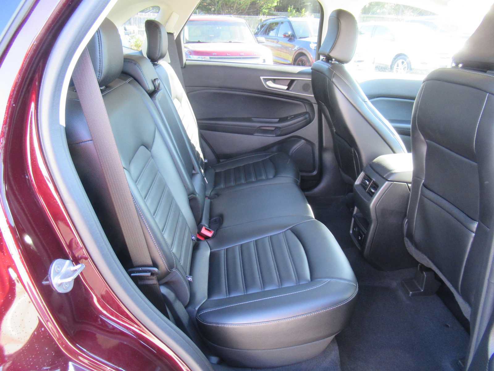 Certified 2024 Ford Edge SEL w/ Convenience Package AWD/4WD image 16