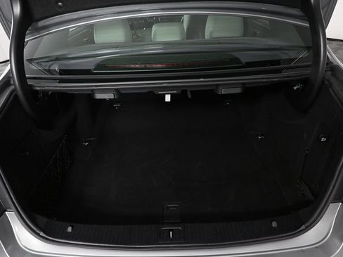 Used 2013 Mercedes-Benz E 350 Sedan image 24