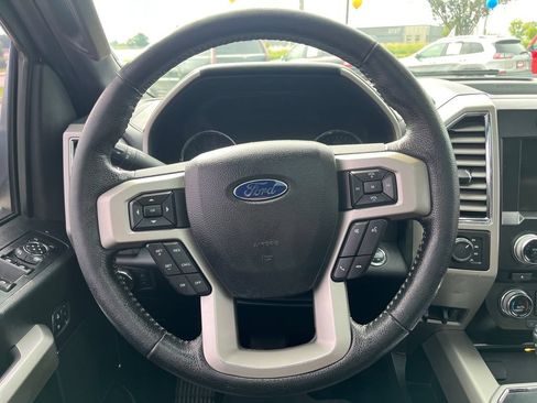 Used 2015 Ford F150 Lariat w/ Equipment Group 502A Luxury AWD/4WD image 19