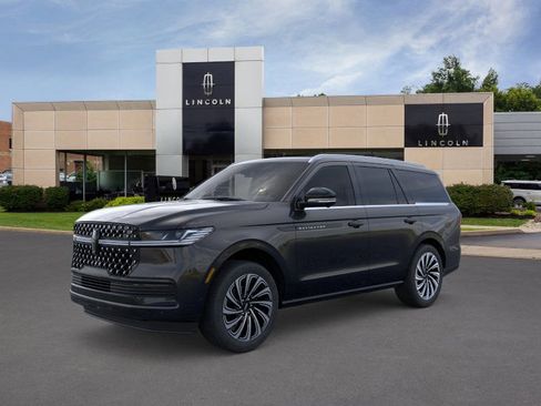 New 2025 Lincoln Navigator Black Label image 2