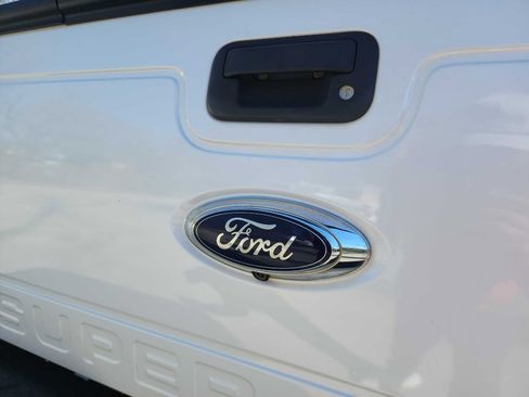 Used 2013 Ford F250 Lariat w/ Lariat Ultimate Pkg image 8