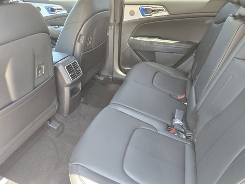 New 2026 Kia Sportage EX FWD image 22