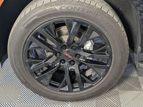 Used 2021 GMC Yukon SLT w/ SLT Luxury Package RWD image 8