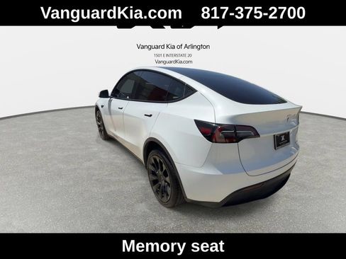 Used 2023 Tesla Model Y Long Range AWD/4WD image 7