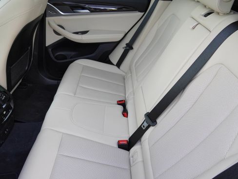 Certified 2024 BMW X3 sDrive30i w/ Premium Package image 38