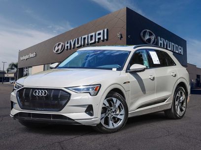 Used 2021 Audi e-tron Premium w/ Convenience Plus Package