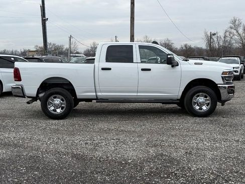 New 2026 RAM 2500 Tradesman AWD/4WD image 2