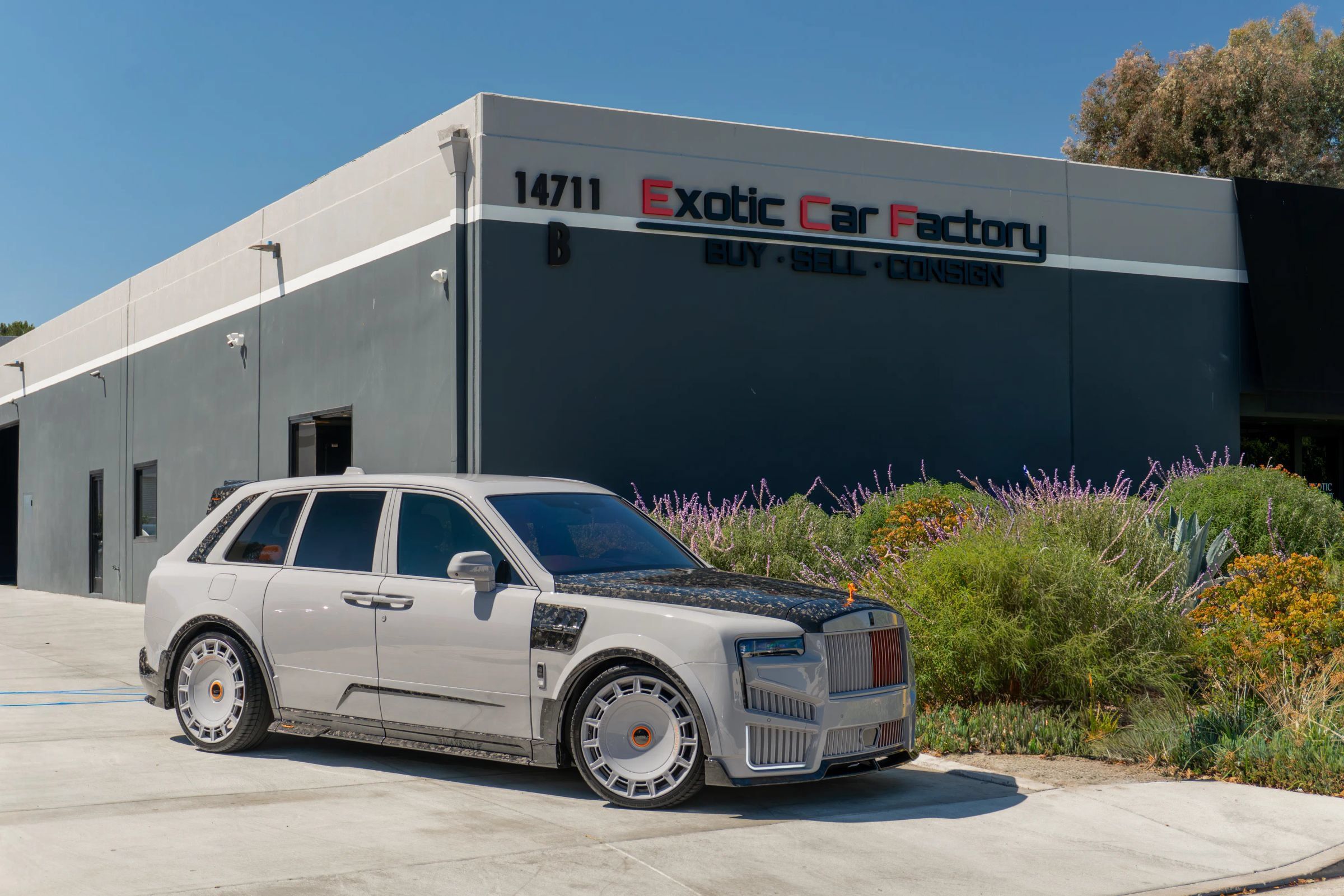 Used 2026 Rolls-Royce Cullinan AWD/4WD image 1
