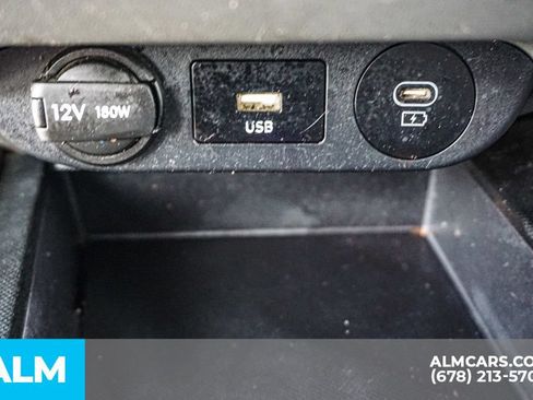Used 2024 Hyundai Elantra SEL FWD image 41