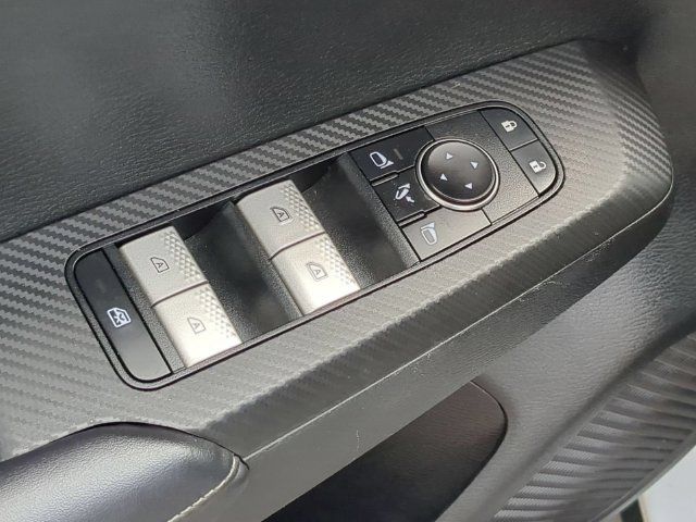 Used 2023 Mitsubishi Outlander SE Black Edition AWD/4WD image 18