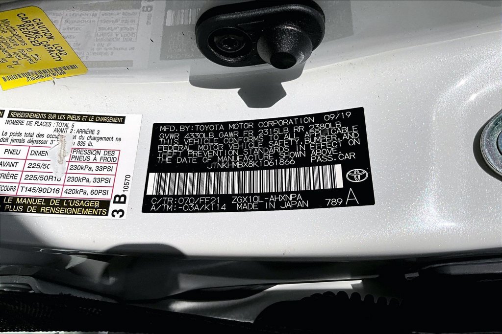 Used 2019 Toyota C-HR XLE FWD image 19