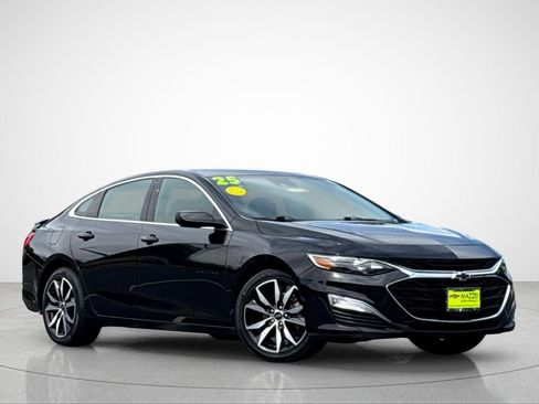 Used 2025 Chevrolet Malibu RS FWD image 2