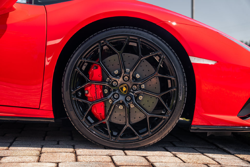 Used 2024 Lamborghini Huracan EVO AWD/4WD image 14