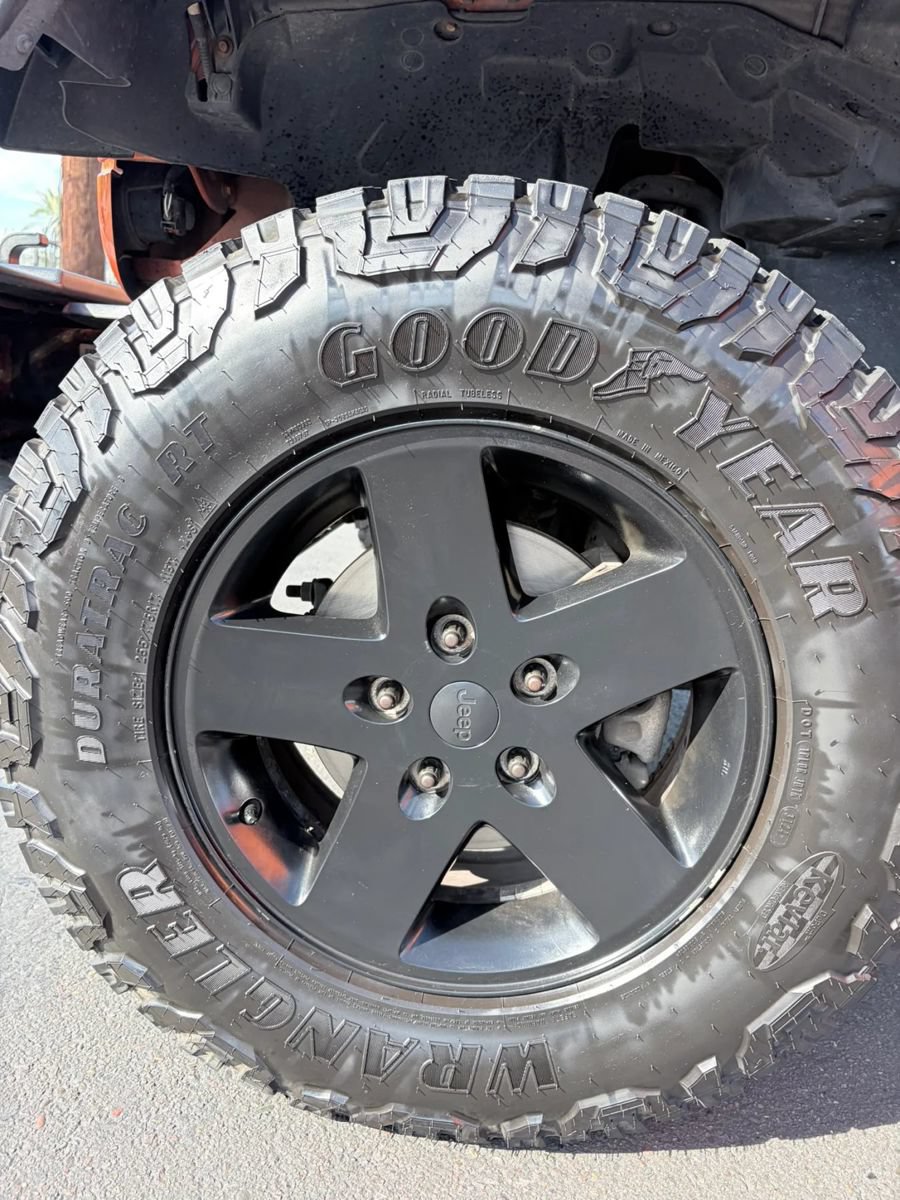 Used 2010 Jeep Wrangler Sport AWD/4WD image 16