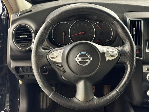 Used 2014 Nissan Maxima 3.5 SV w/ Cold Package image 17
