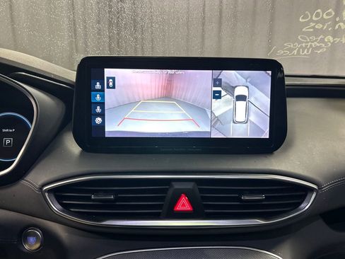 Used 2021 Hyundai Santa Fe Limited image 16