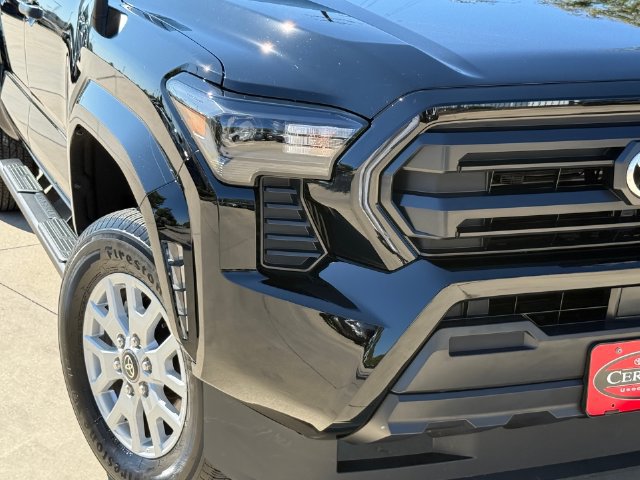 Used 2026 Toyota Tacoma SR AWD/4WD image 6