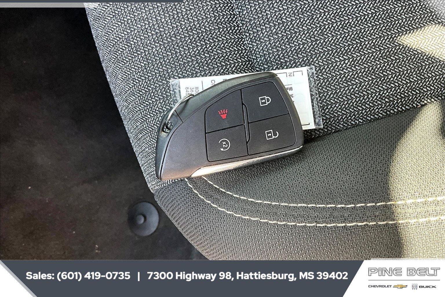 Used 2026 GMC Terrain Elevation FWD image 9