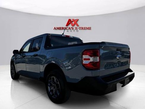 Used 2022 Ford Maverick XLT FWD image 3