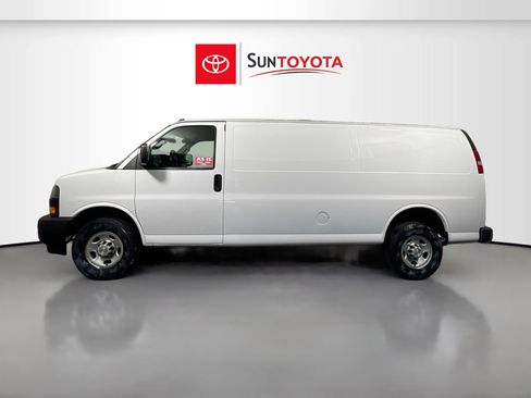 Used 2023 Chevrolet Express 2500 Extended w/ Driver Convenience Package image 6