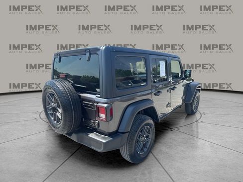 Used 2025 Jeep Wrangler Unlimited Sport AWD/4WD image 5