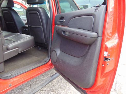 Used 2008 Chevrolet Silverado 2500 LTZ w/ Safety Package AWD/4WD image 28