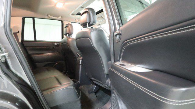 Used 2017 Jeep Compass High Altitude FWD image 11