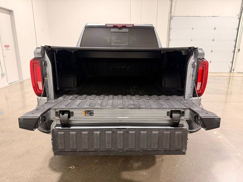 Used 2023 GMC Sierra 1500 AT4 w/ AT4 Premium Package image 9