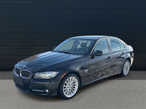 Used 2011 BMW 335i xDrive 335i xDrive image 1