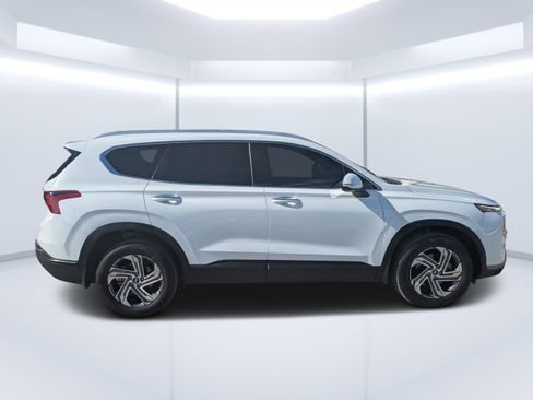 Certified 2023 Hyundai Santa Fe SEL image 2