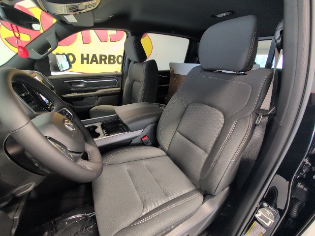 New 2026 RAM 1500 Big Horn w/ Night Edition AWD/4WD image 10
