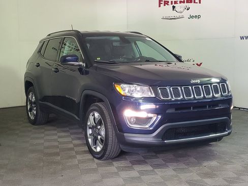 Used 2019 Jeep Compass Limited AWD/4WD image 2